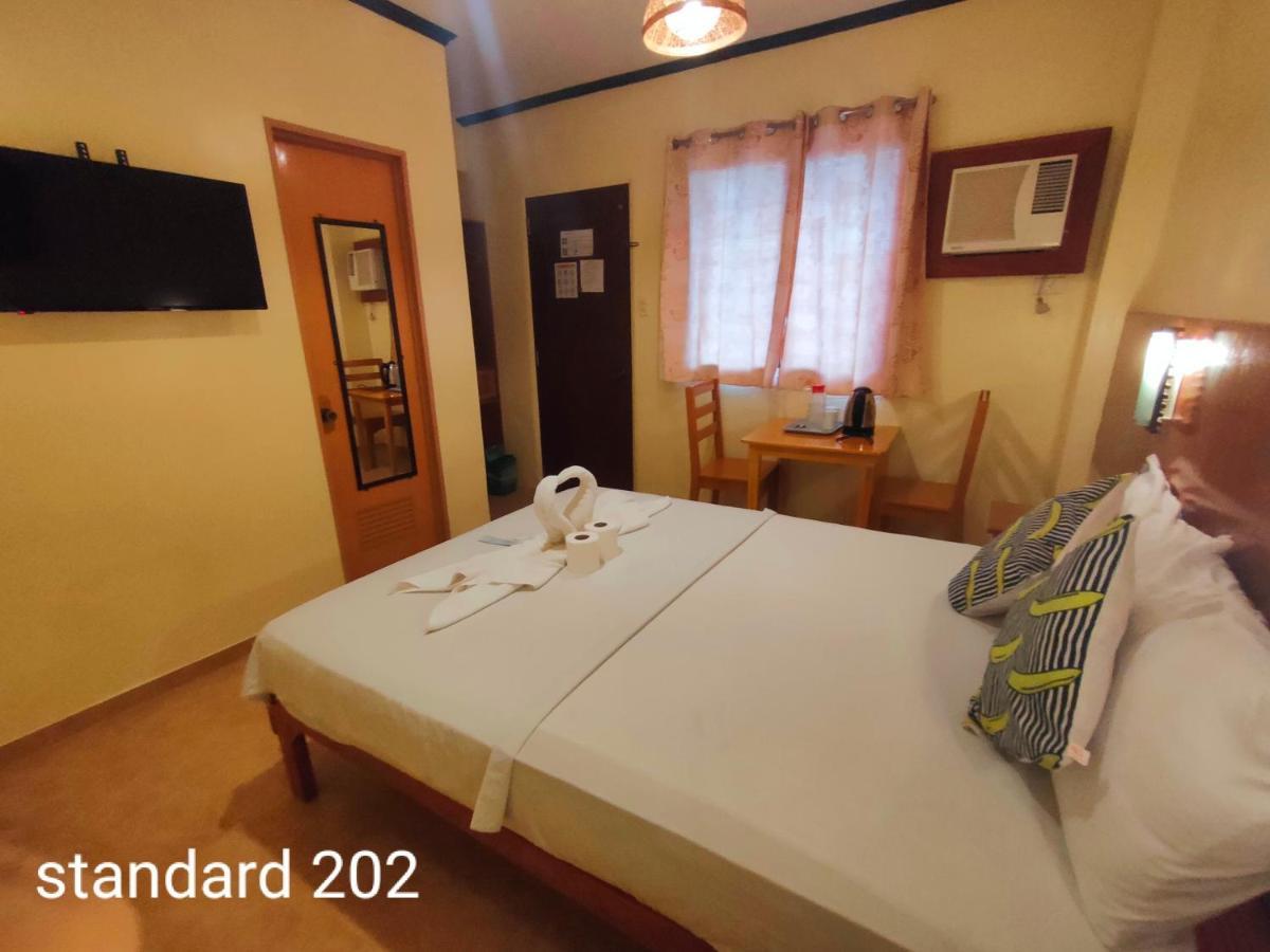Hotel Sulu Plaza Manoc-Manoc Esterno foto