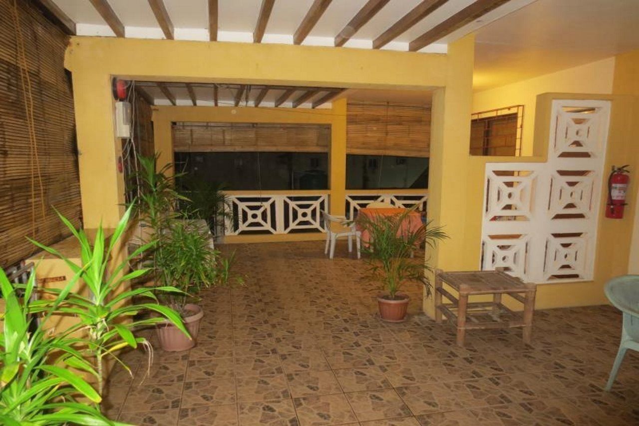 Hotel Sulu Plaza Manoc-Manoc Esterno foto